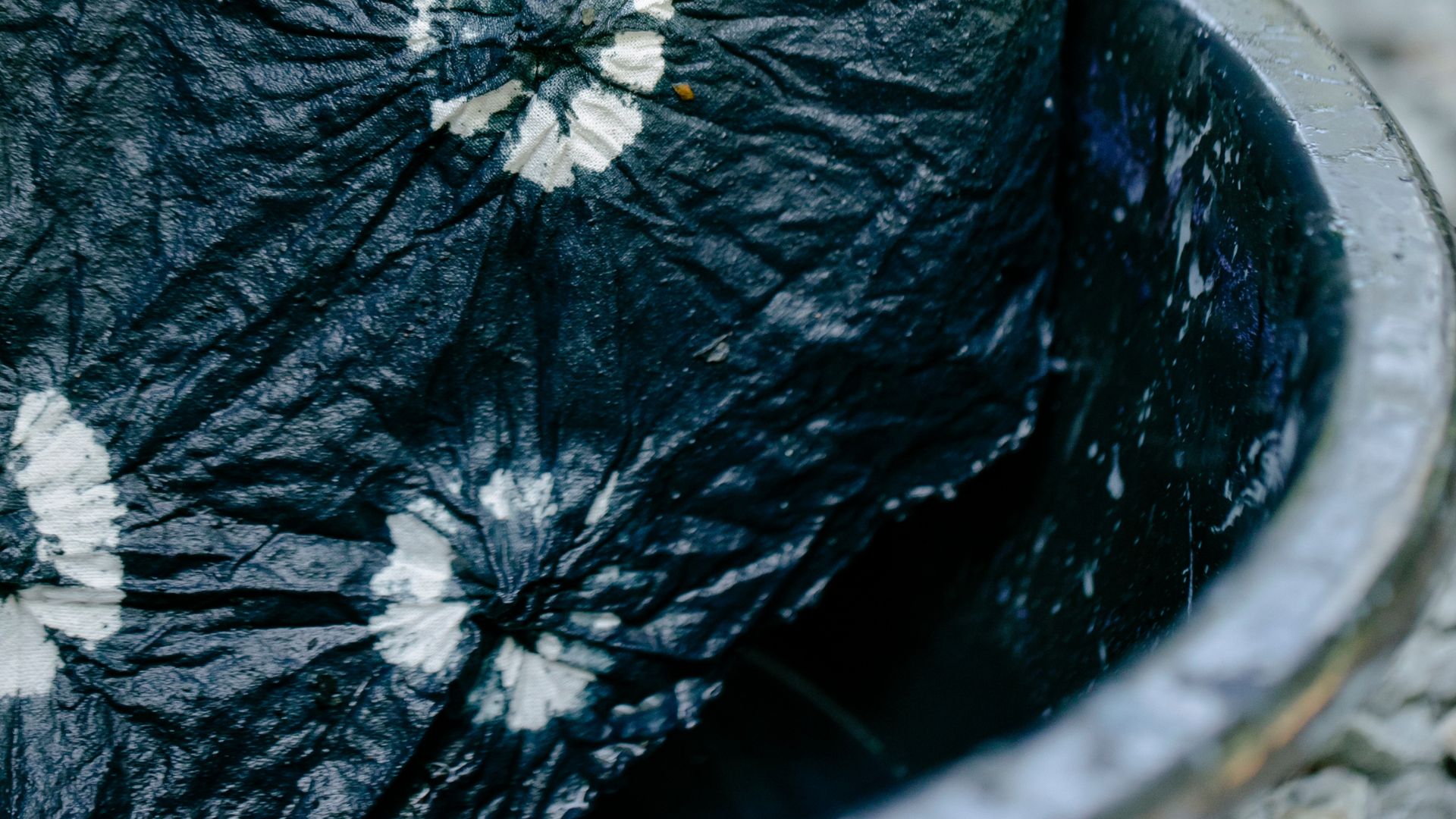 Wet Tie Dye Fabric